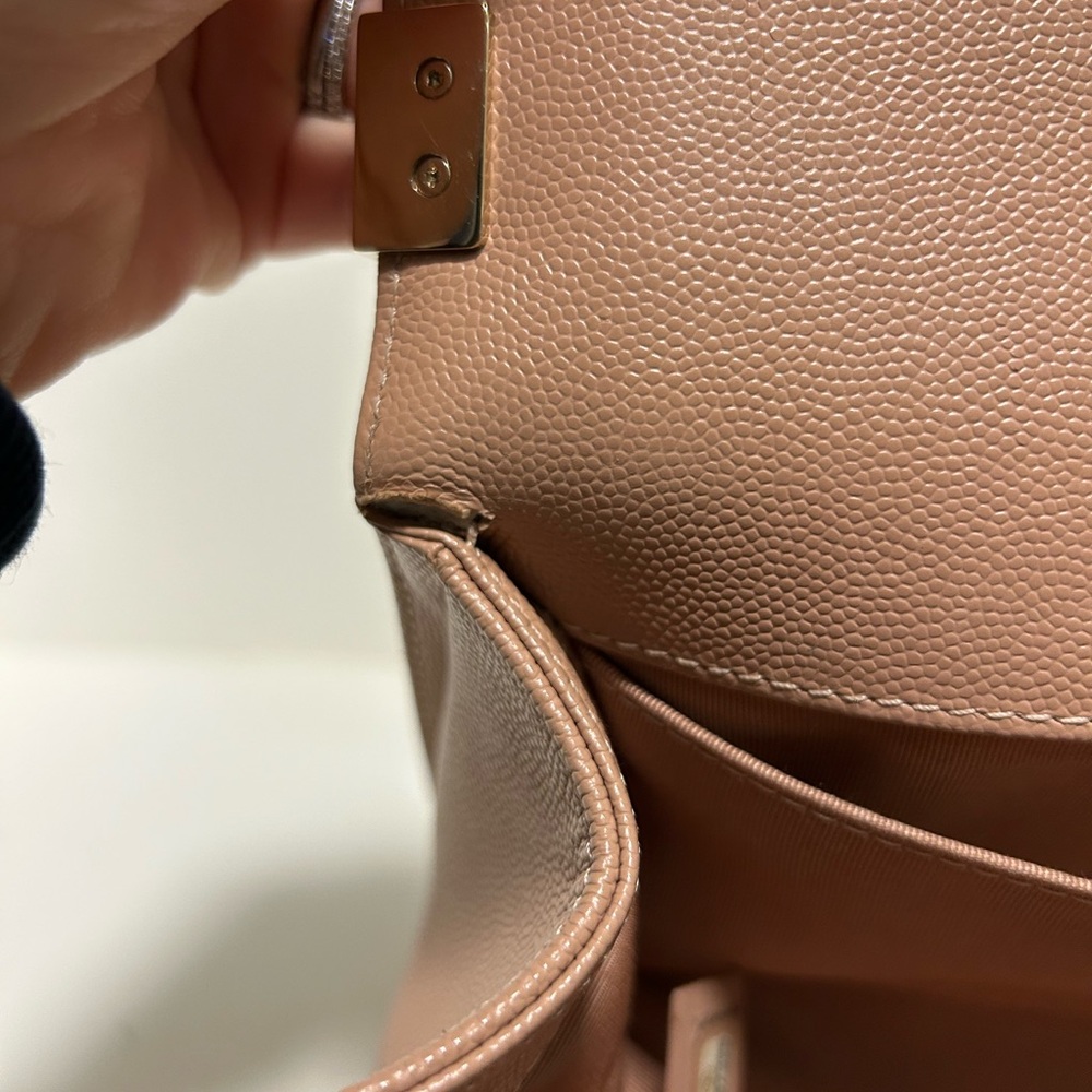 SOLD PRIVATE
Chanel Le Boy Old Medium Light Gold Hardware - Picture 6 of 16